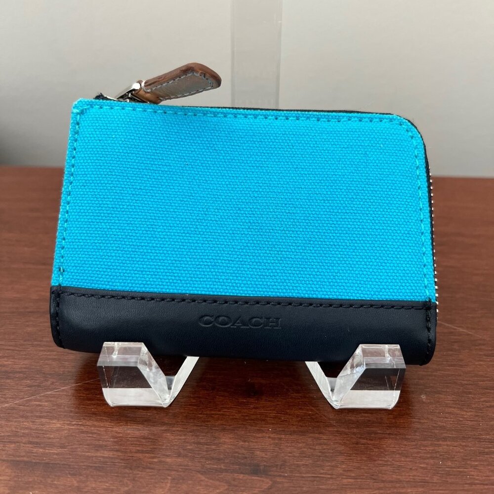 COACH Bleecker canvas half zip wallet EUC turquoise navy blue 74655 card case